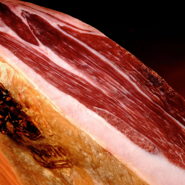 Como conservar y servir Jamón de Teruel cortado a mano.